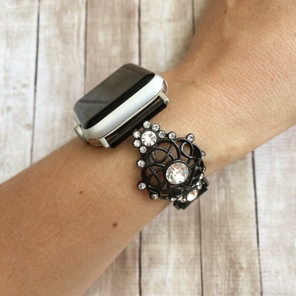 Chic Diamond Leather Bracelet for Apple Watch 9-1 Ultra/2, iWatch 49-38m, (NEW)